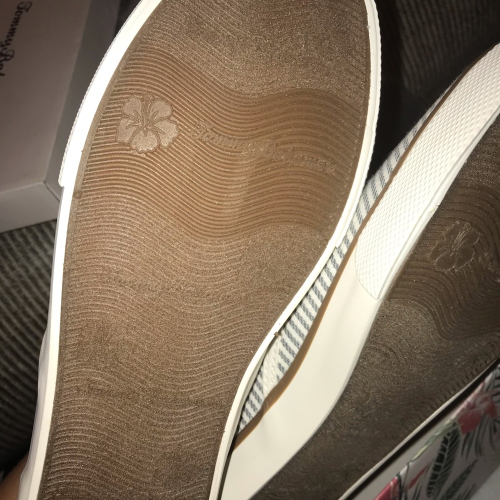 Tommy Bahama Striped Sailor Slip On Sneakers NIB - Picture 9 of 9